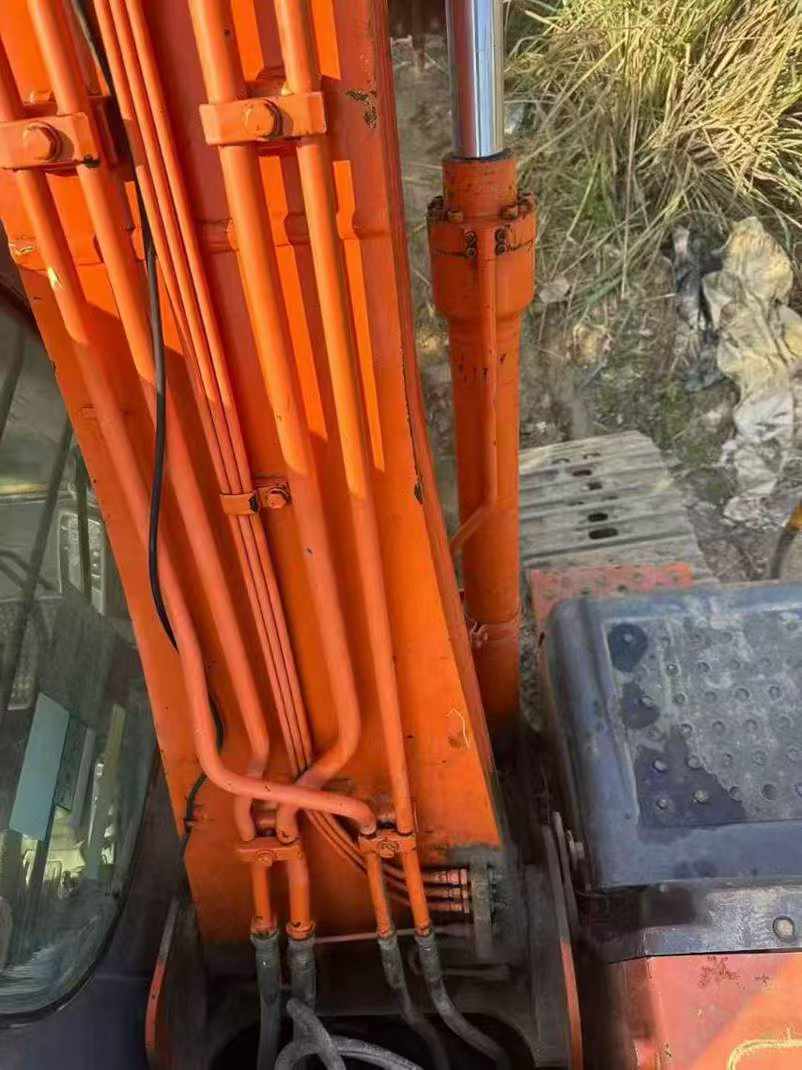 Used Hitachi EX120-6 Excavator 2016 Model / 9