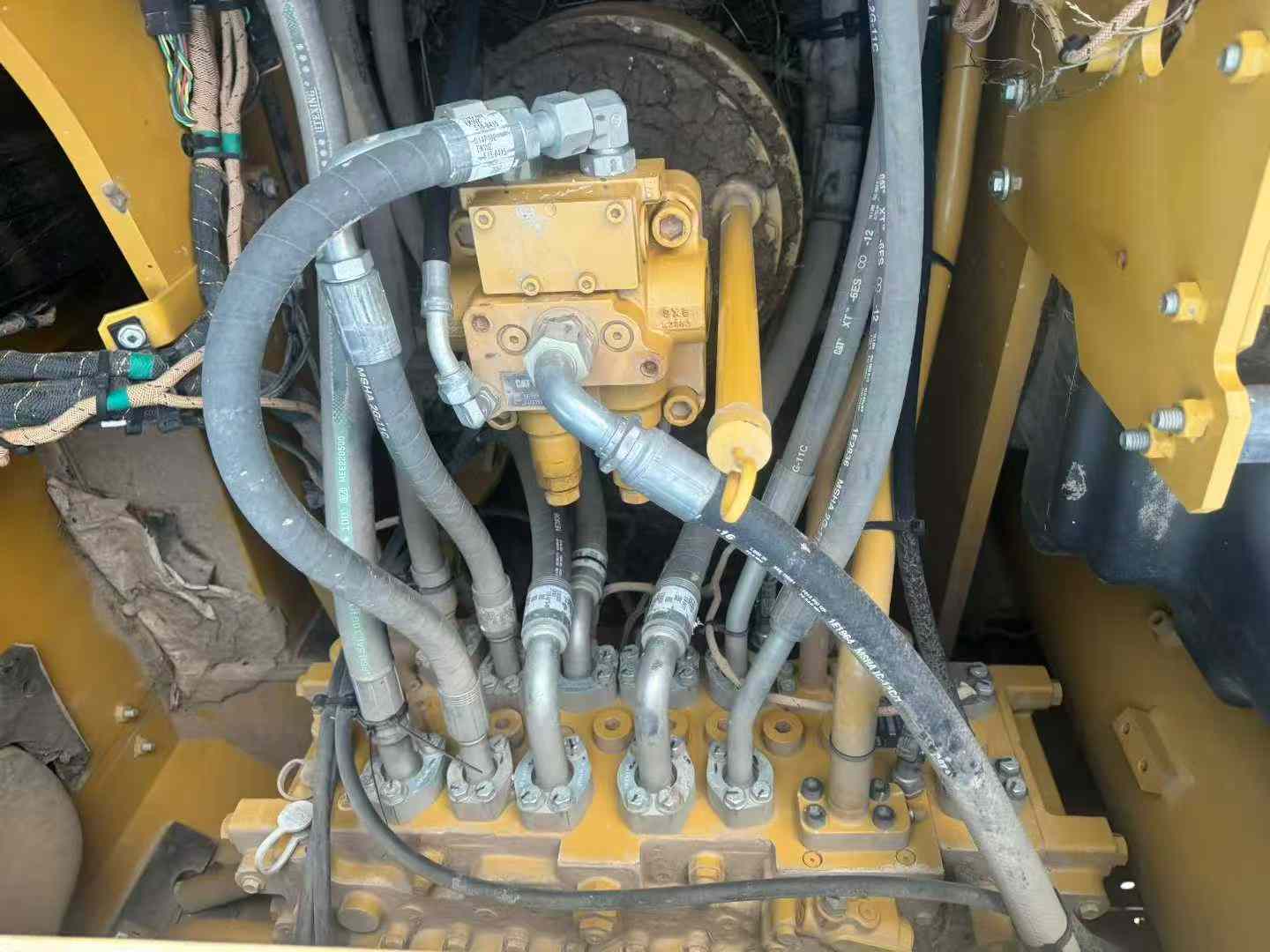 Used Caterpillar 320A Excavator 2021 Model / 6