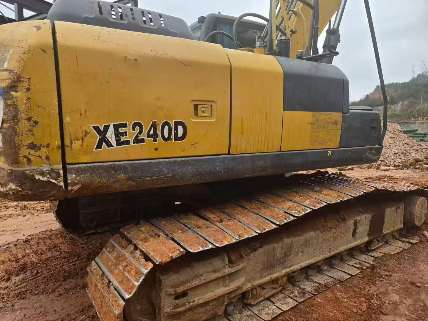 Used XCMG XE200 Excavator 2018 Model / 8