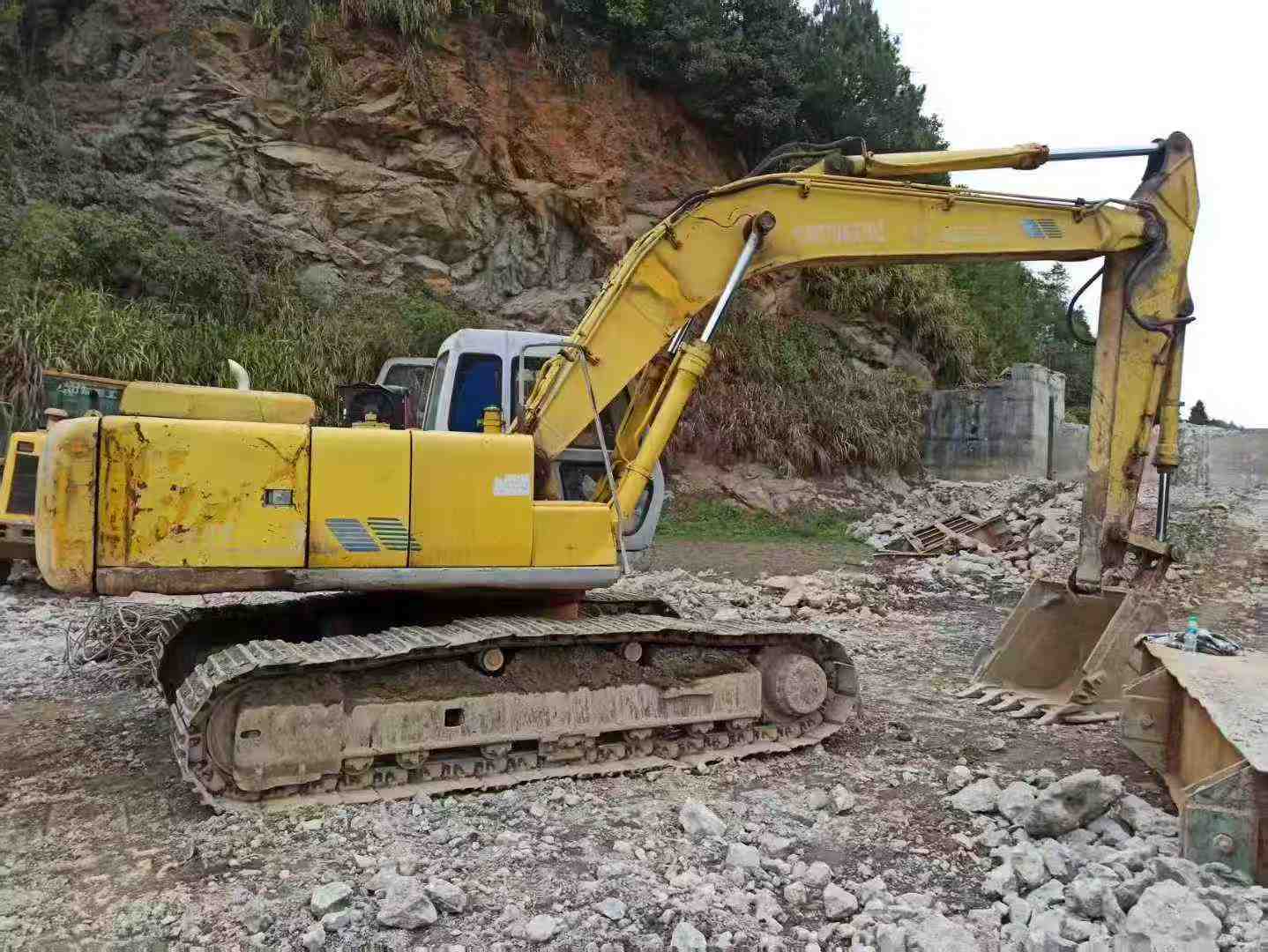 Used Sumitomo SH200A2 Excavator 2016 Model / 2