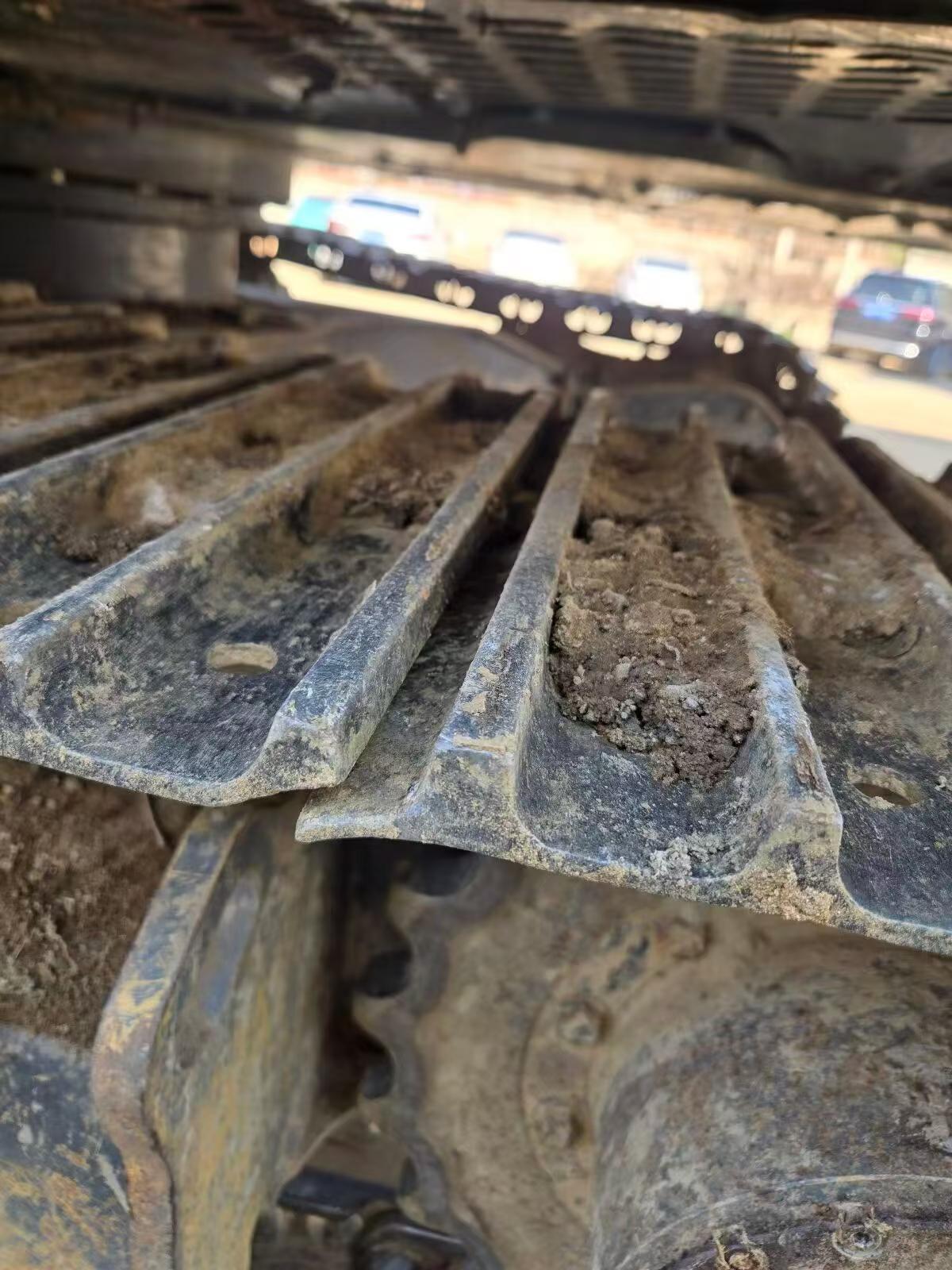 Used XCMG XE75C Excavator 2021 Model / 8