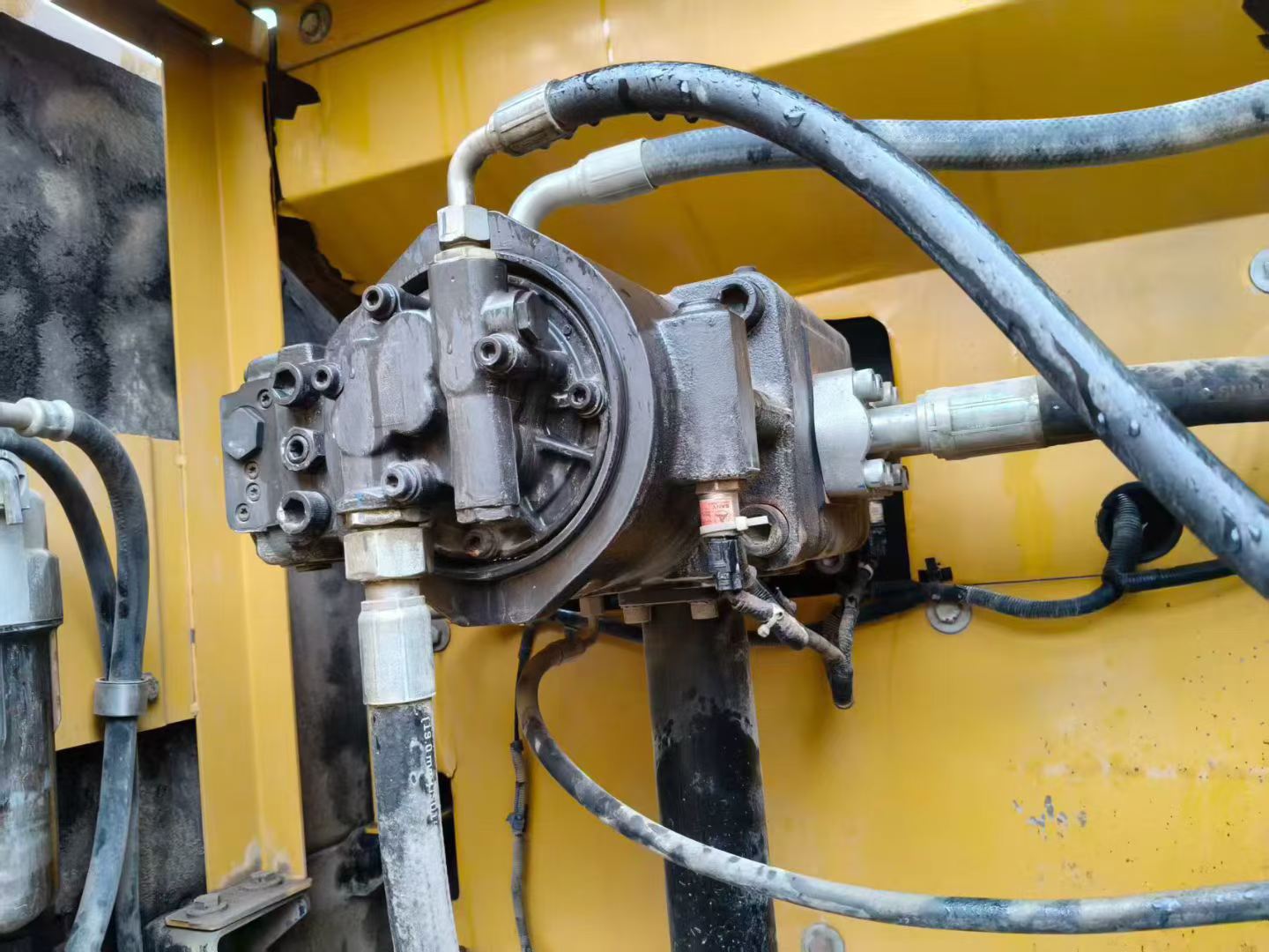 Used Sany SY245H Excavator 2017 Model / 5