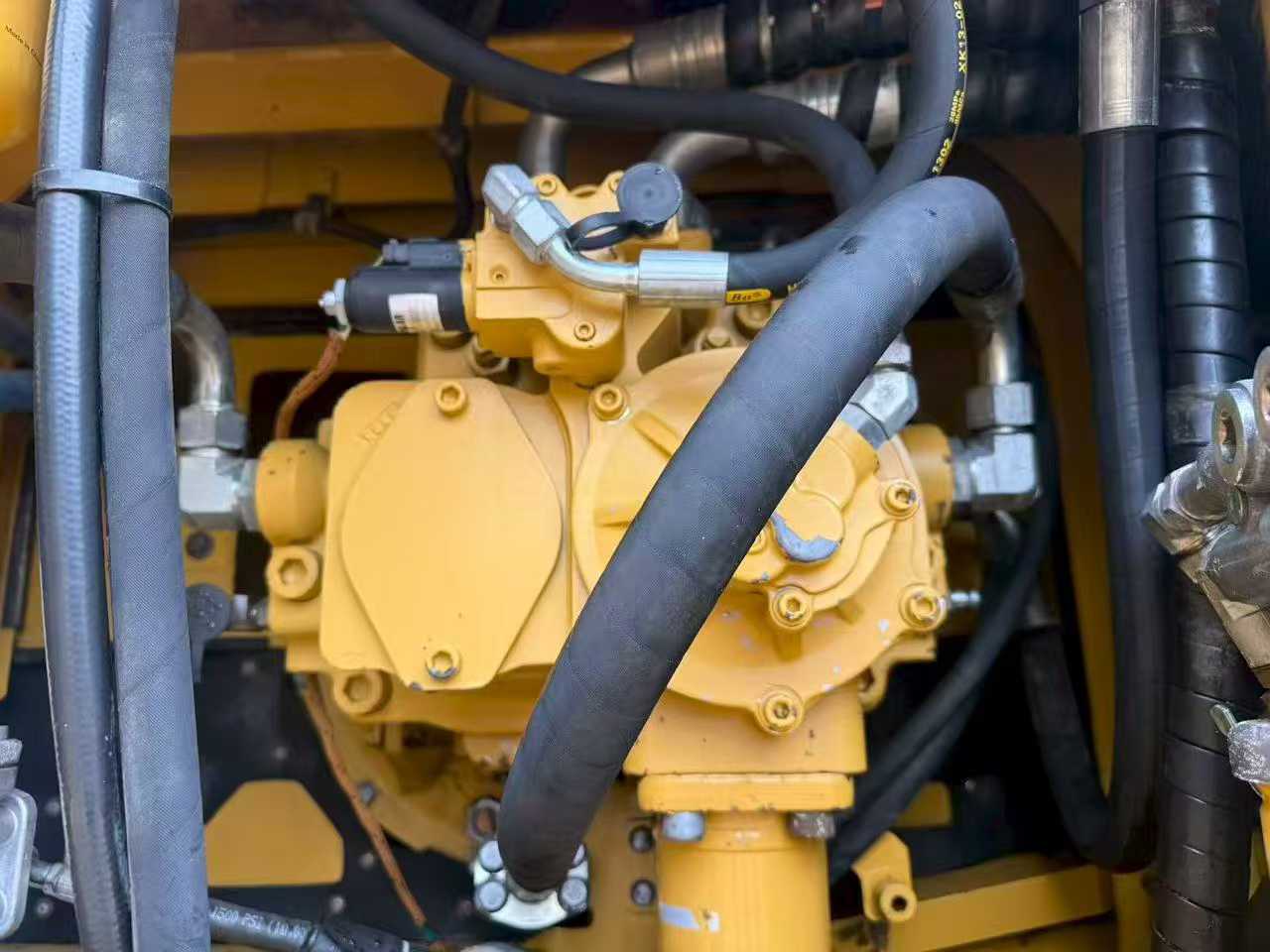 Used Caterpillar 349EL Excavator 2016 Model / 6