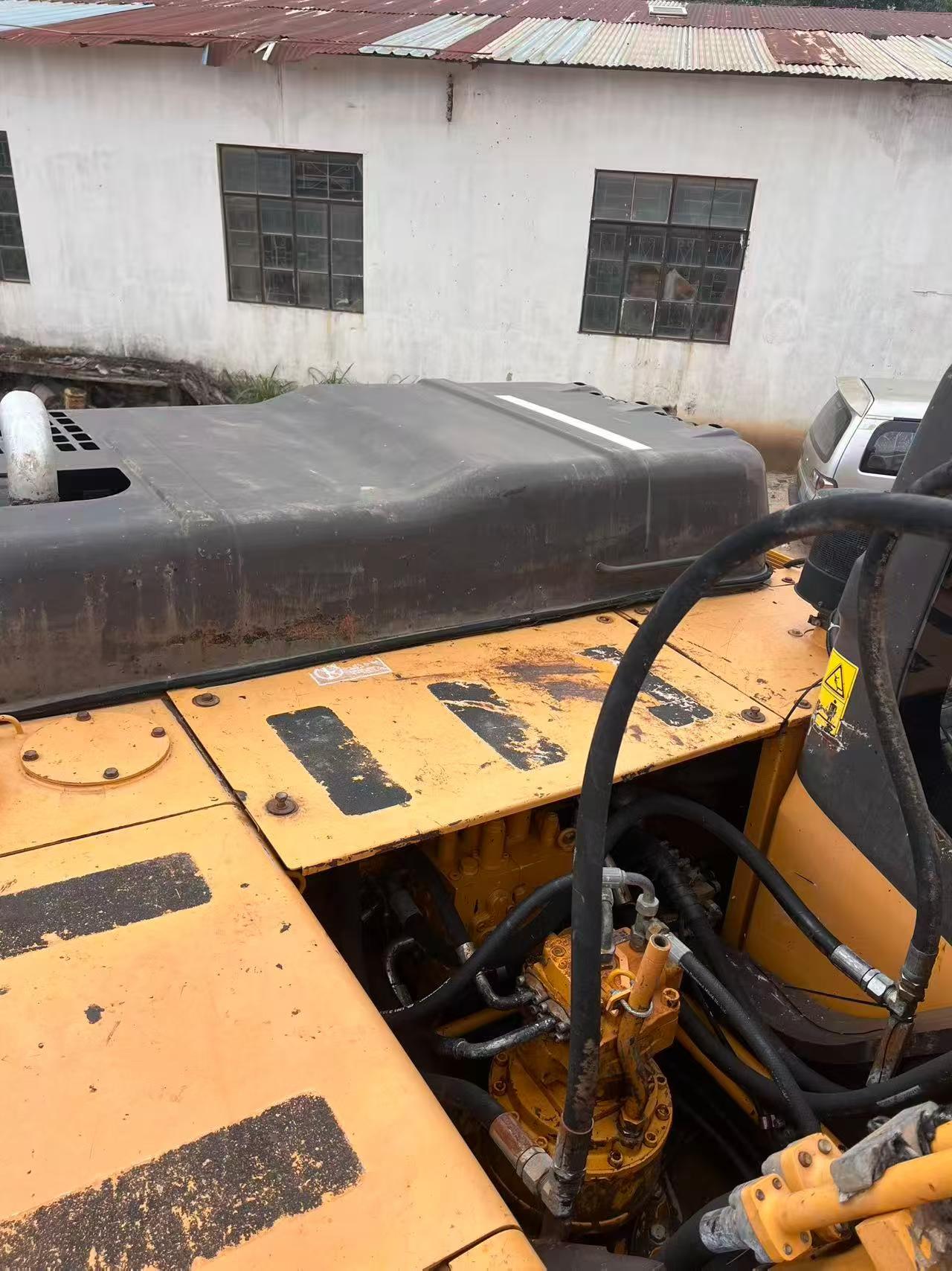 Used Sany SY265C Excavator 2015 Model / 6