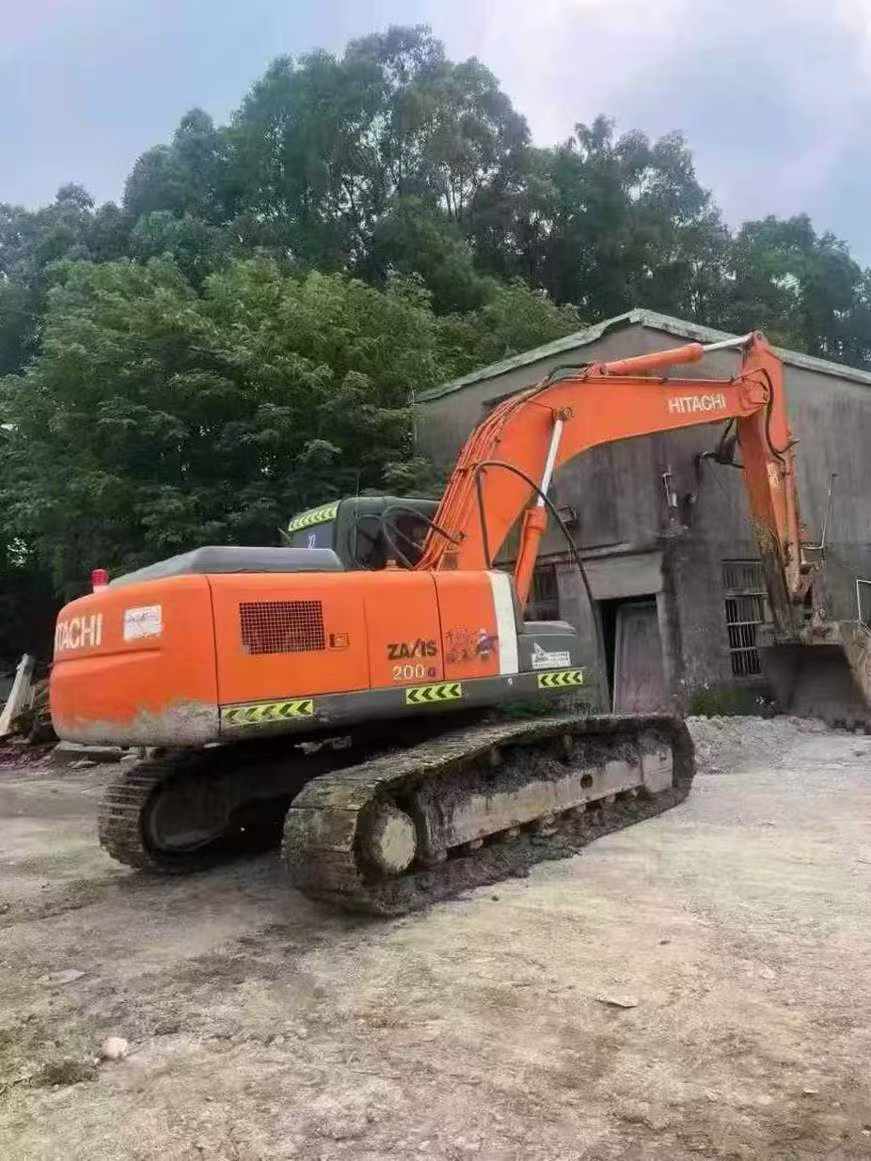 Used Hitachi EX200 Excavator 2012 Model / 2