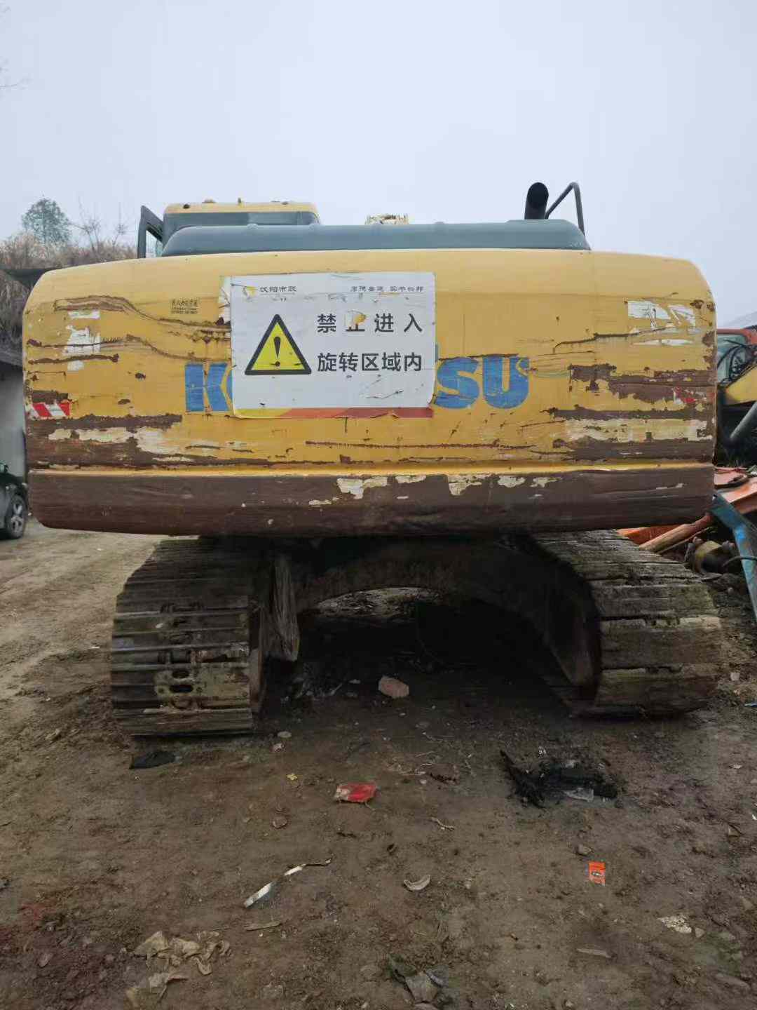 Used Komatsu PC200-7 Excavator 2007 Model / 8