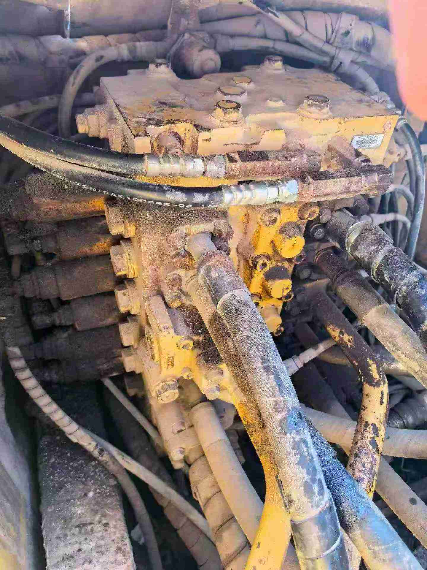 Used Komatsu PC200-8 Excavator 2016 Model / 3