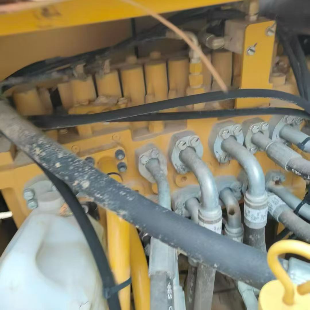 Used Caterpillar 330B Excavator 2020 Model / 4