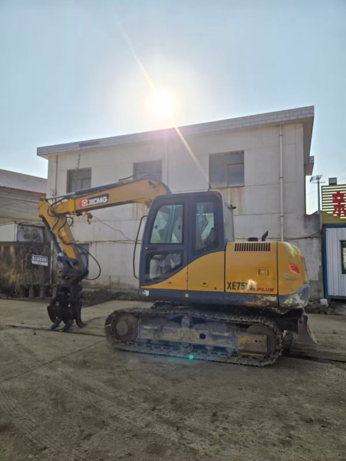 Used XCMG XE75C Excavator 2021 Model / 9