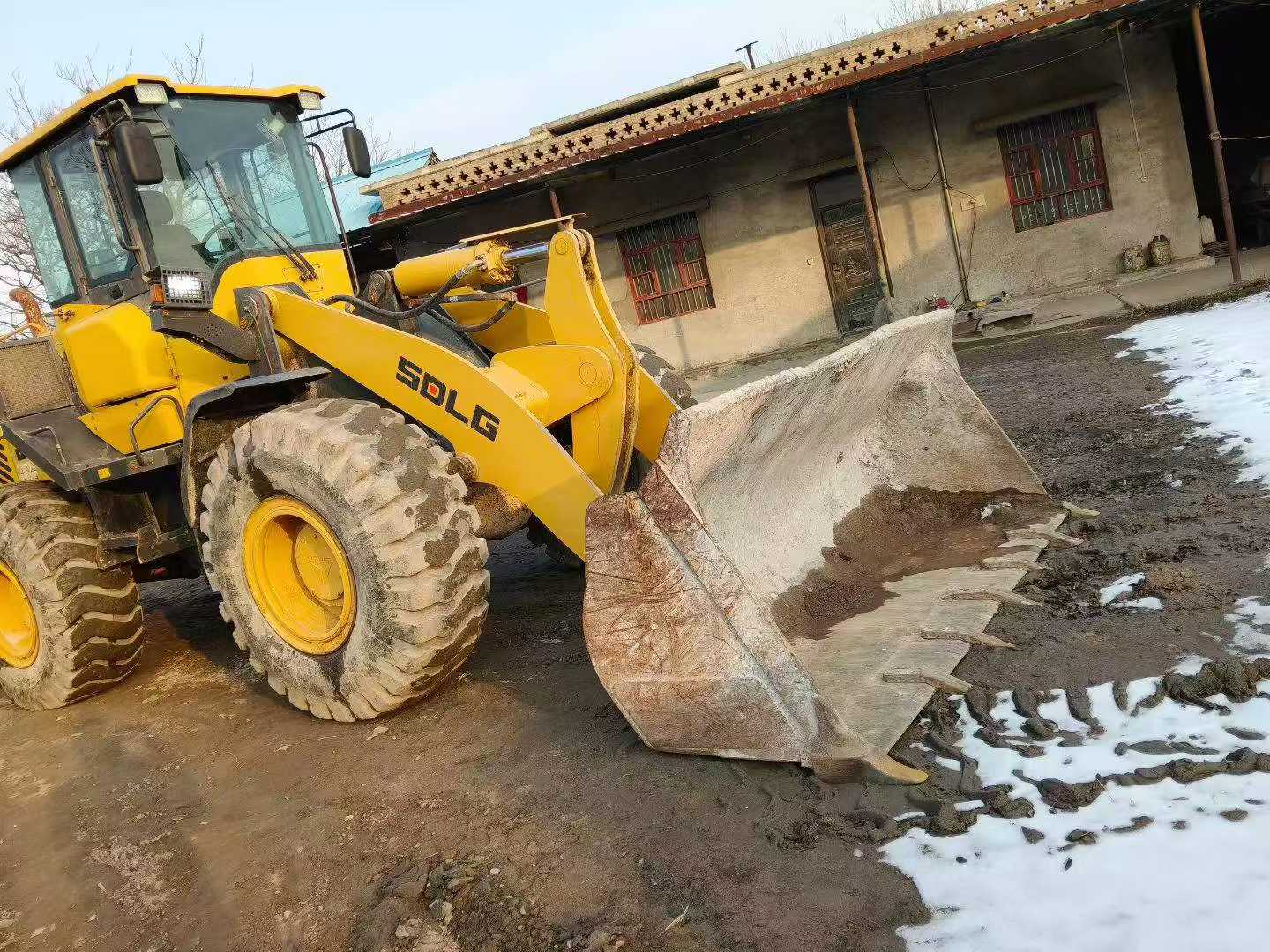 Buy SDLG L946 Used Loader