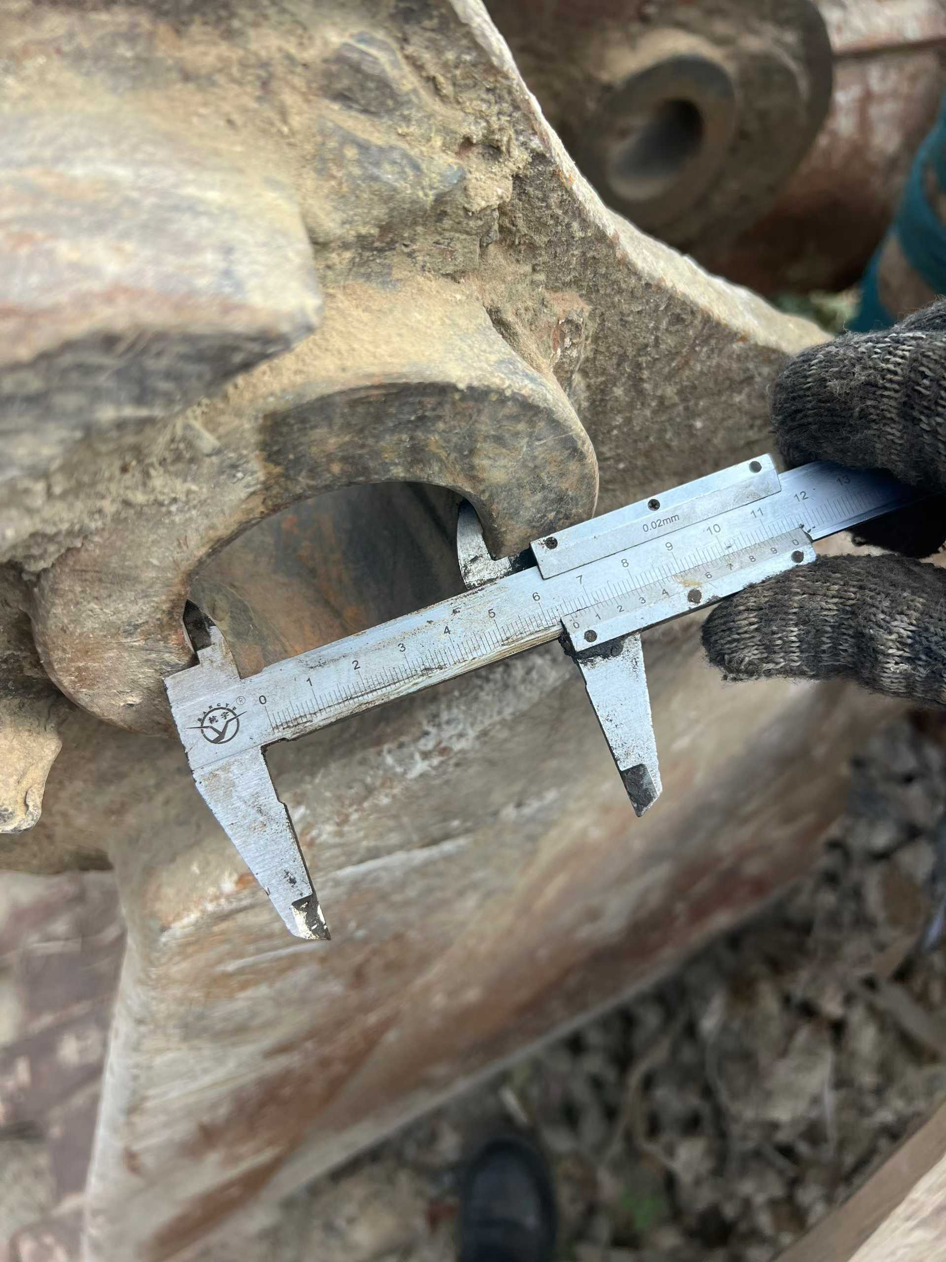 Used Caterpillar E200B Excavator 2016 Model / 5