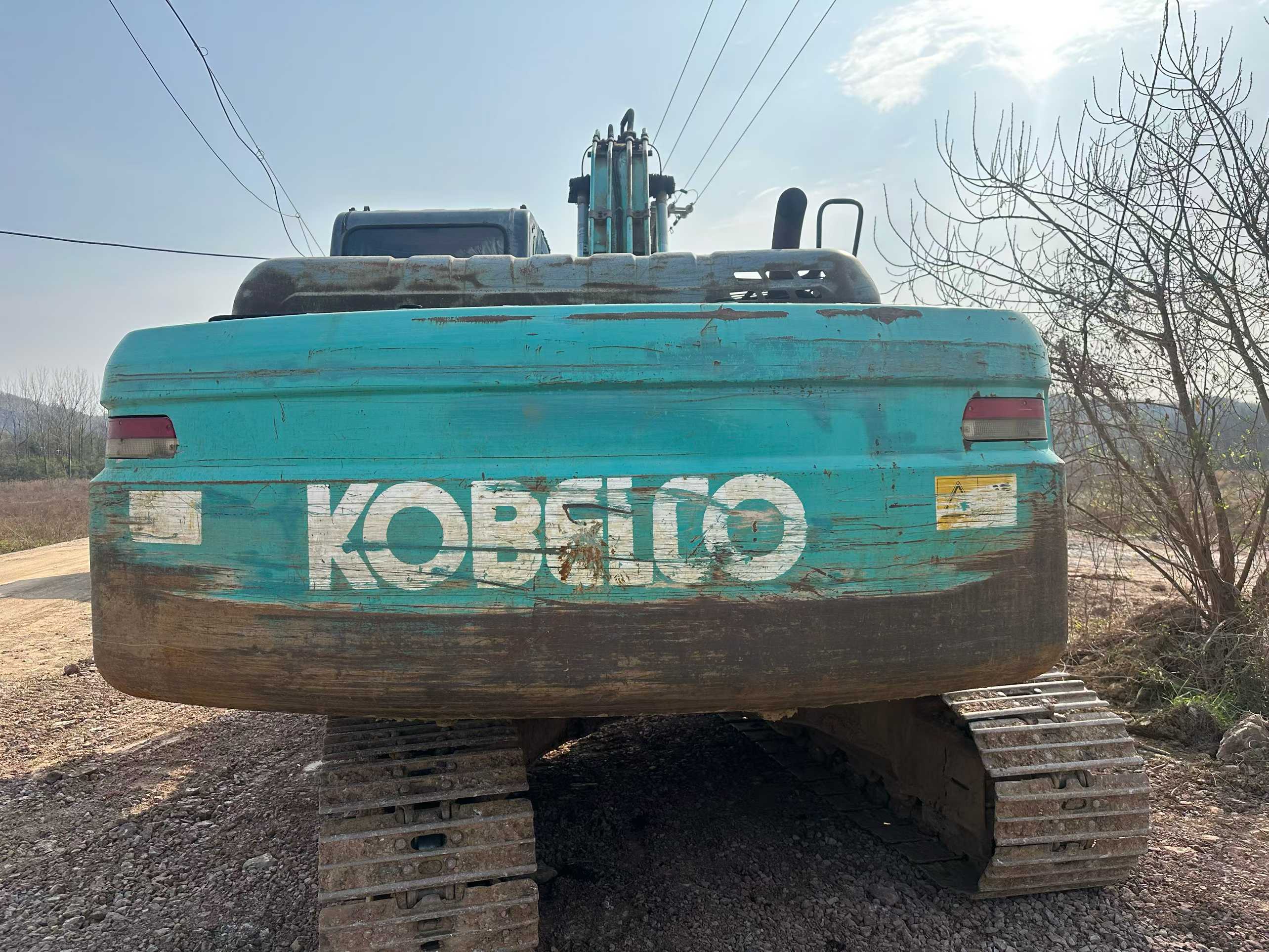 Used Kobelco SK200 Excavator 2008 Model / 2