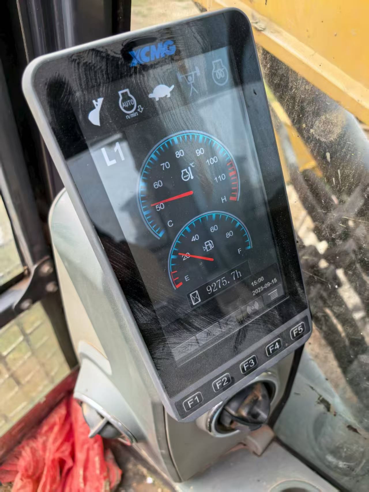 Used XCMG XE305D Excavator 2019 Model / 5