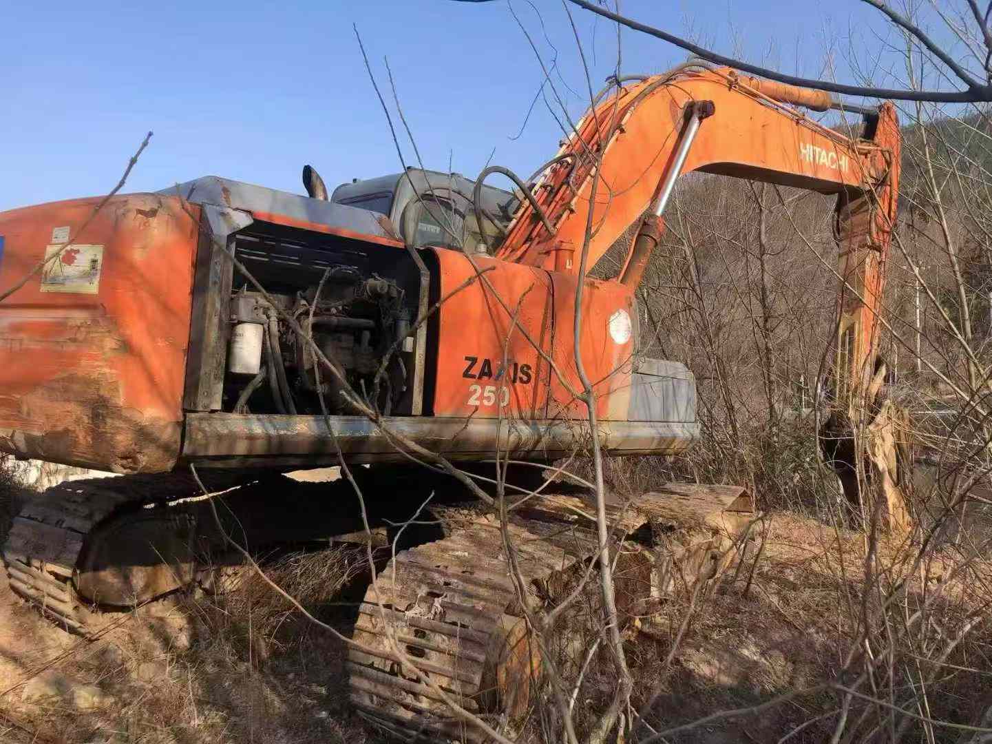 Used Hitachi EX250-5 Excavator 2011 Model / 4