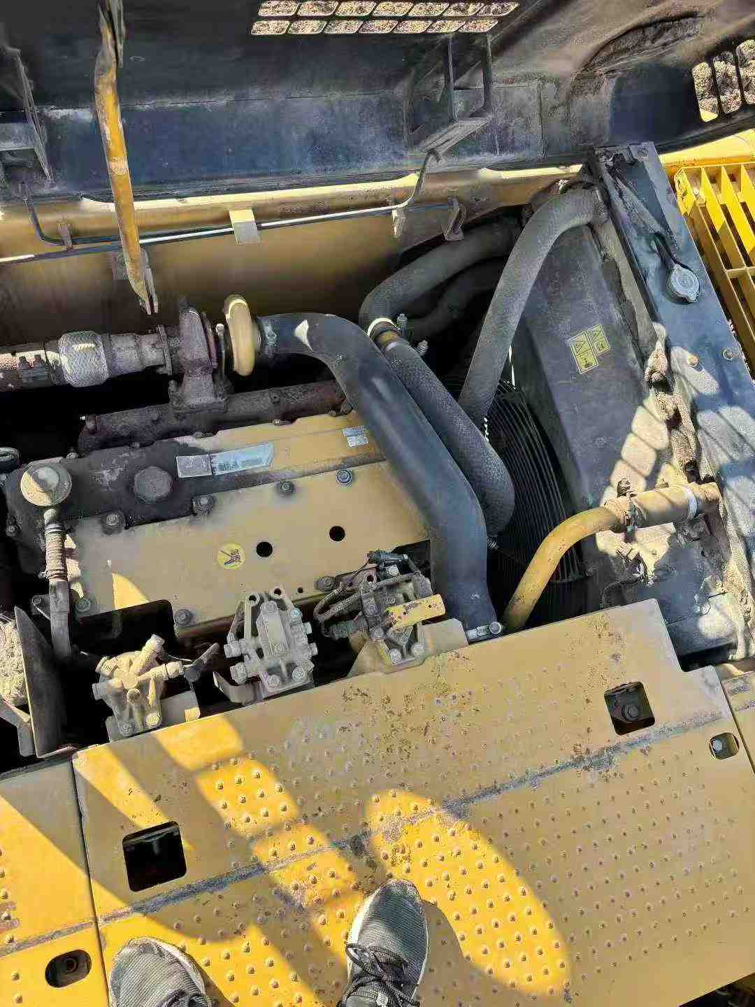 Used Caterpillar 320A Excavator 2010 Model / 7