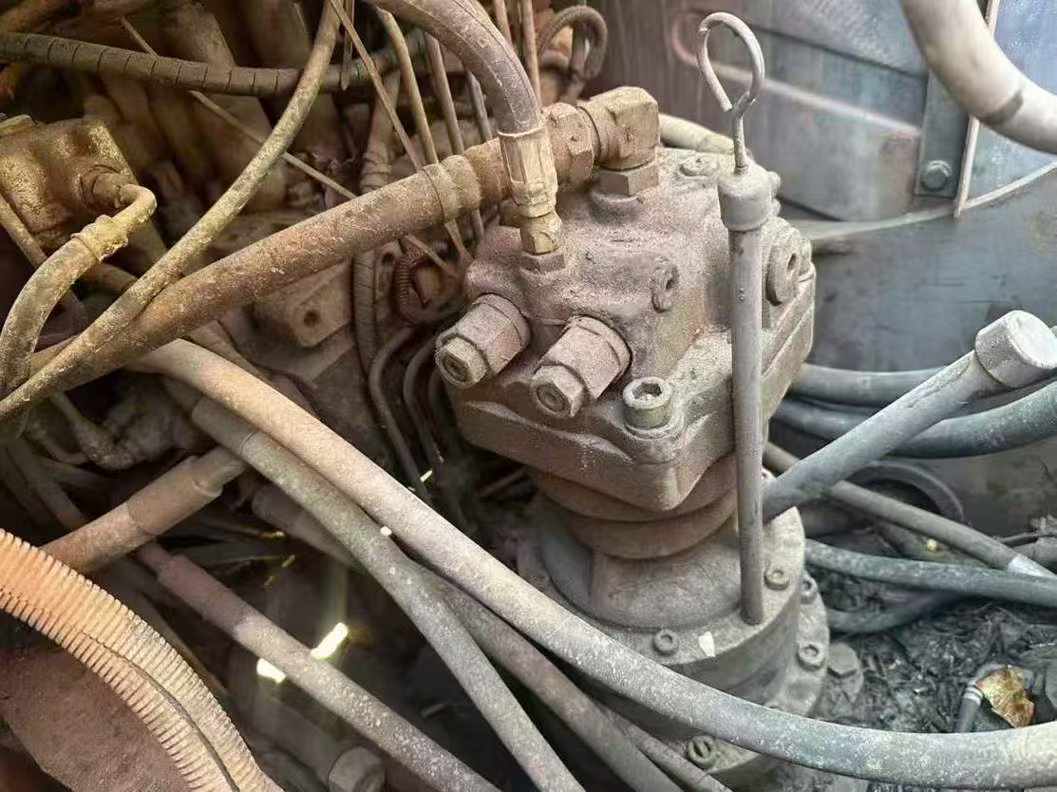 Used Hitachi EX120-6 Excavator 2016 Model / 5