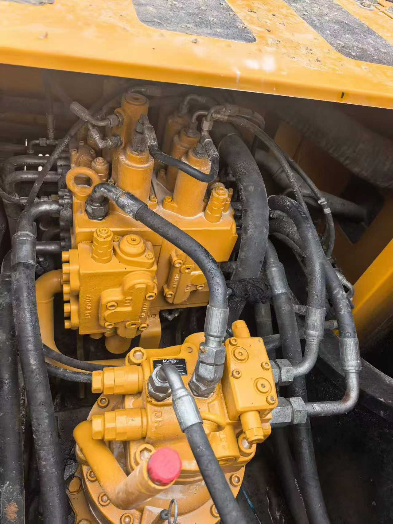 Used Sany SY205C Excavator 2022 Model / 4