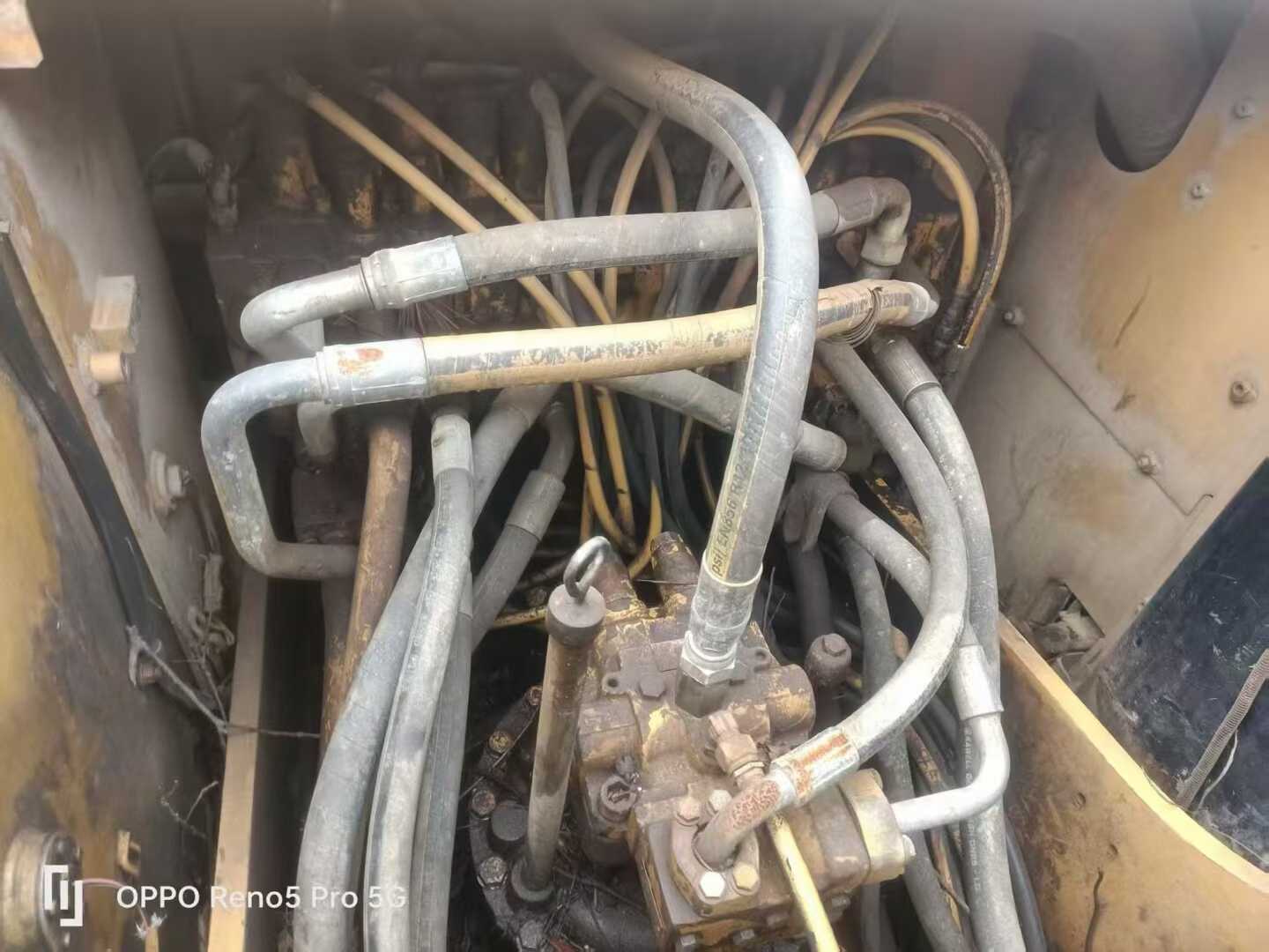 Used Caterpillar 320DGC Excavator 2011 Model / 4