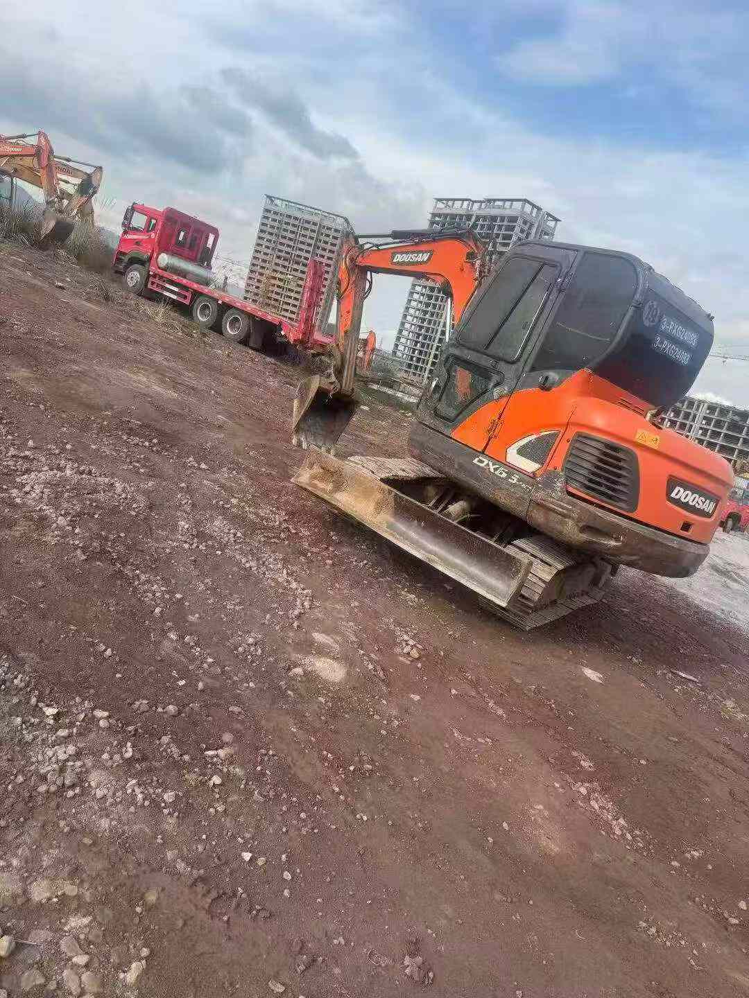 Used Doosan DH60 Excavator 2017 Model / 6