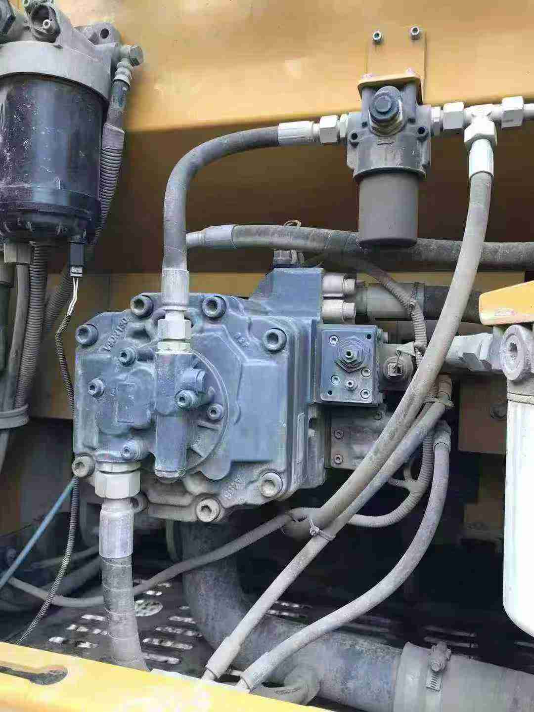 Used XCMG XE205DA Excavator 2021 Model / 5