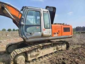 Buy Hitachi ZX200-3G Used Excavator / 4 Used Hitachi ZX200-3G Excavator 2010 Model / 4