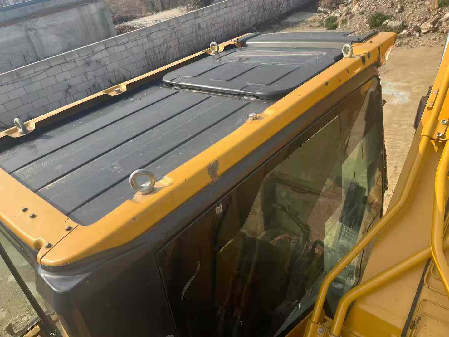 Used Sany SY215C Excavator 2021 Model / 8