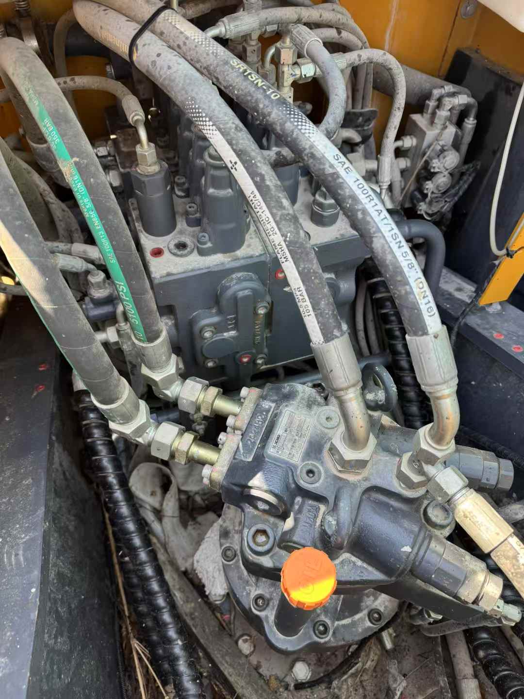 Used XCMG XE135B Excavator 2022 Model / 5