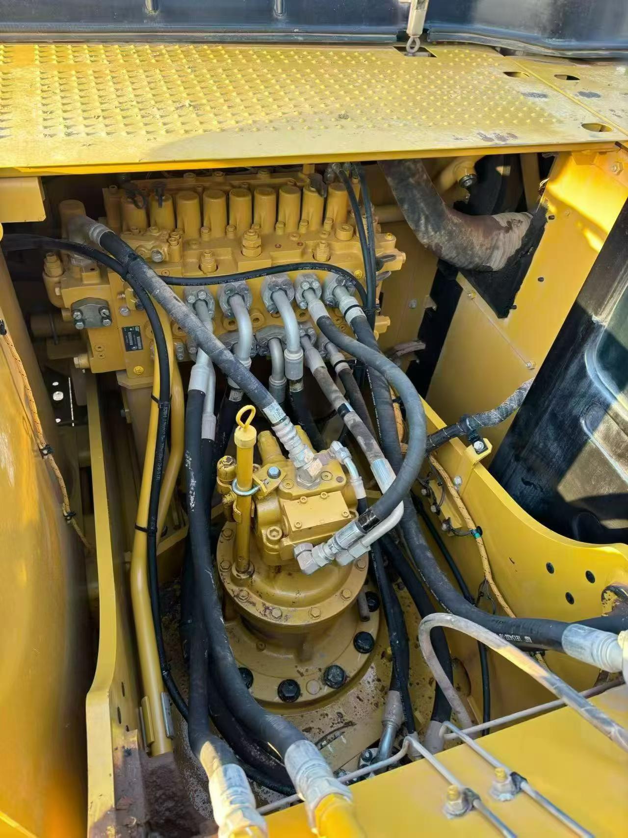 Used Caterpillar 320A Excavator 2023 Model / 6