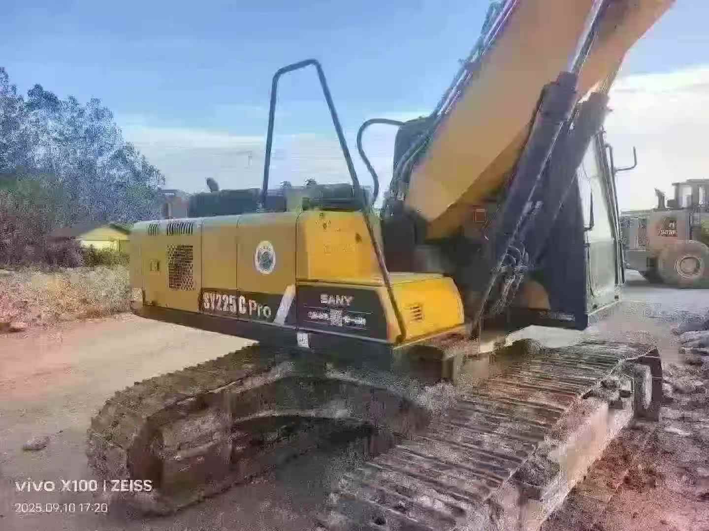 Used Sany SY200C Excavator 2020 Model / 2