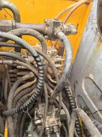 Buy XCMG XE85C Used Excavator / 4 Used XCMG XE85C Excavator 2012 Model / 4