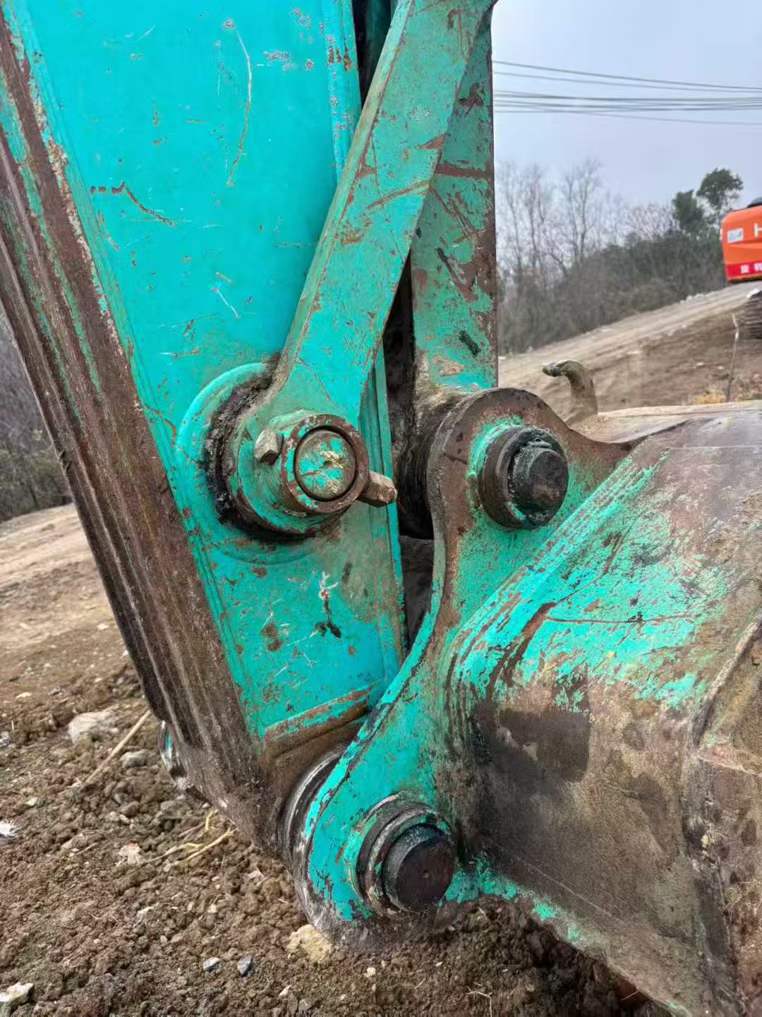 Used Kobelco SK200 Excavator 2019 Model / 7