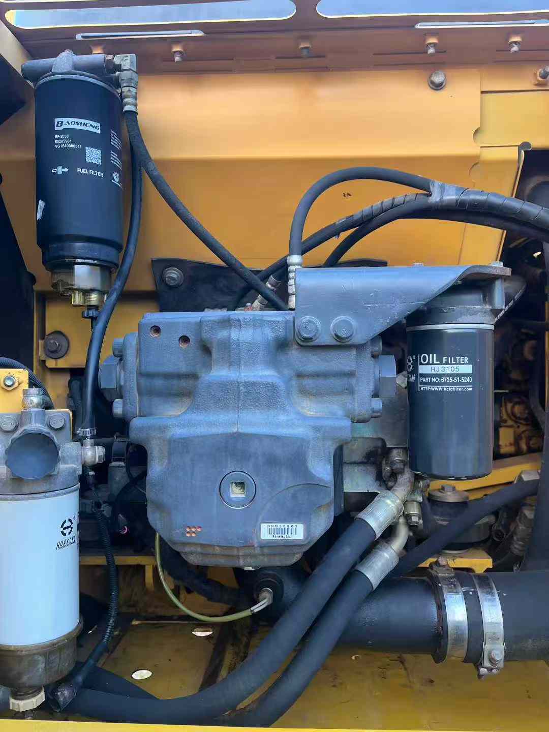 Used Komatsu PC200-8N1 Excavator 2016 Model / 4