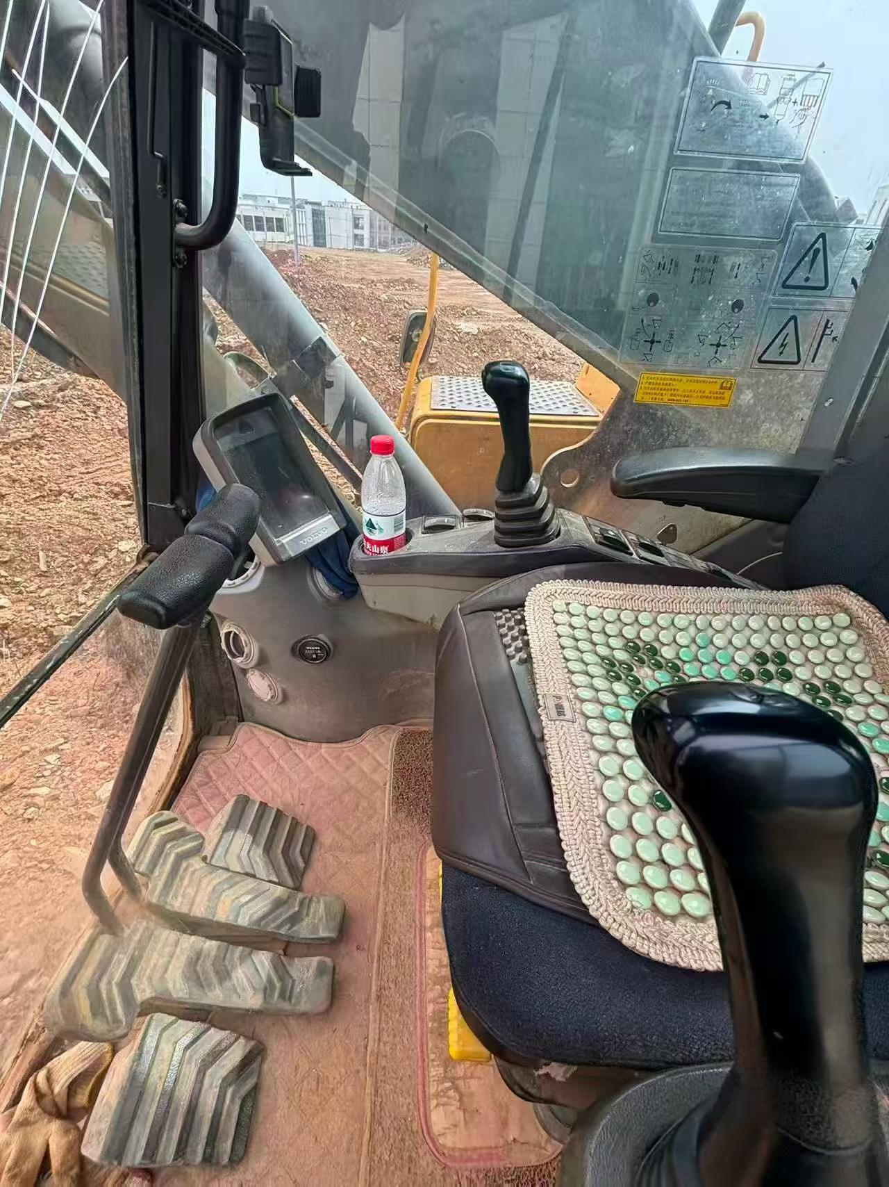 Buy Volvo EC380D Used Excavator / 3 Used Volvo EC380D Excavator 2019 Model / 3