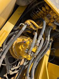 Buy Komatsu PC390LC-8M0 Used Excavator / 6 Used Komatsu PC390LC-8M0 Excavator 2020 Model / 6