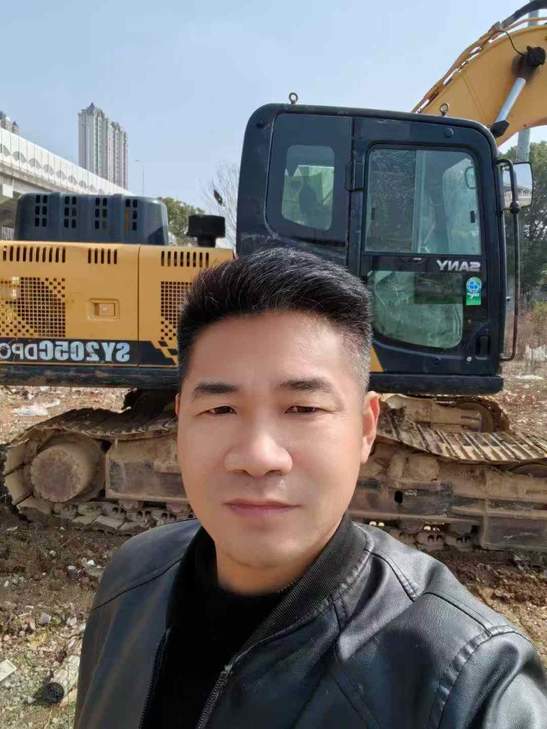 Buy Sany SY205C Used Excavator / 1