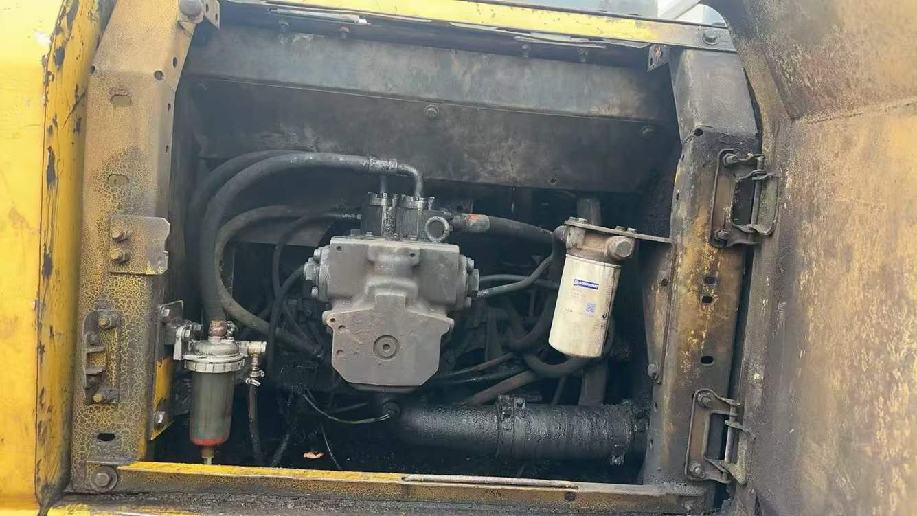 Buy Komatsu PC220-7 Used Excavator / 4 Used Komatsu PC220-7 Excavator 2016 Model / 4