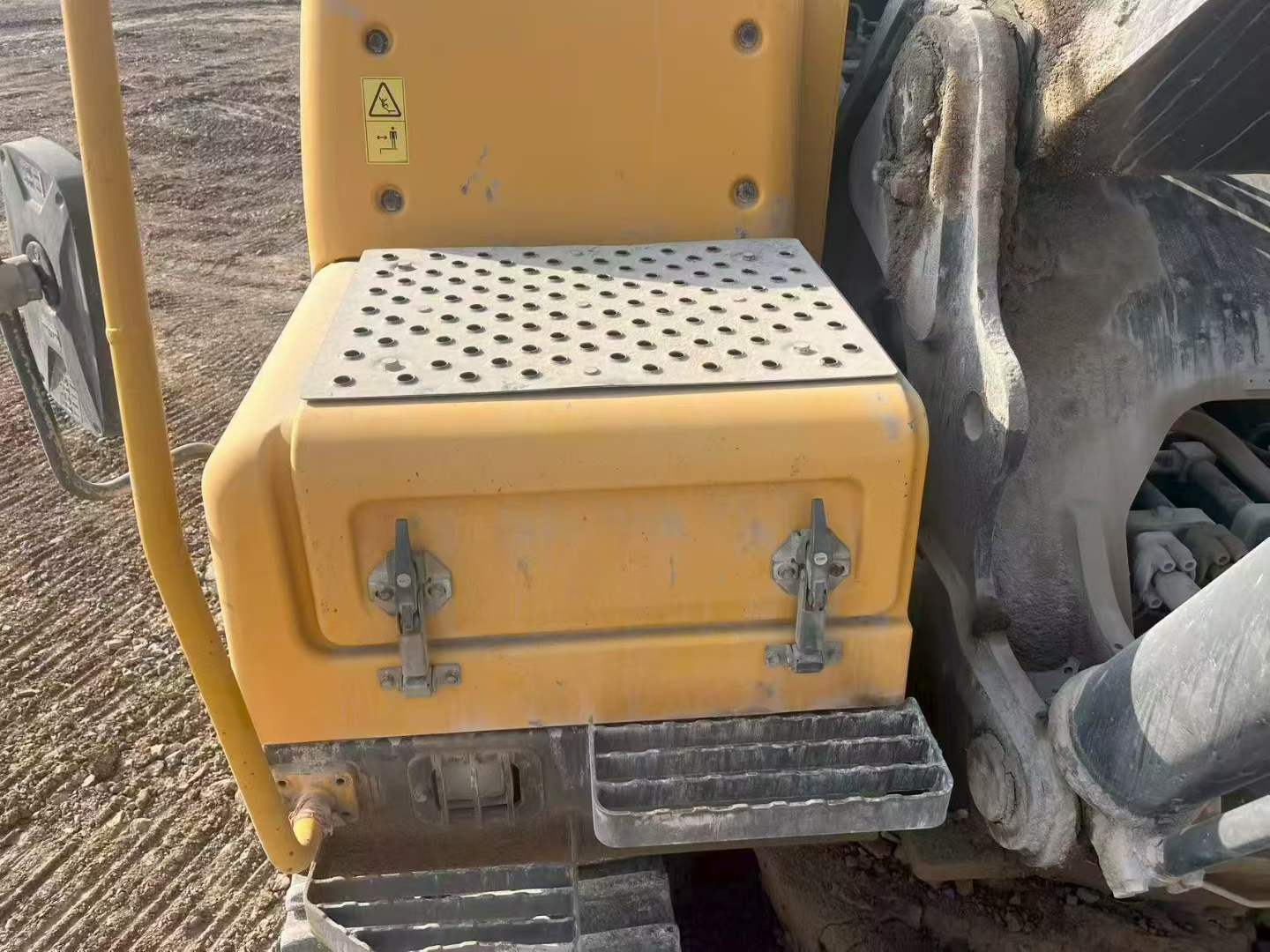 Buy Volvo L350F Used Excavator / 9 Used Volvo L350F Excavator 2019 Model / 9