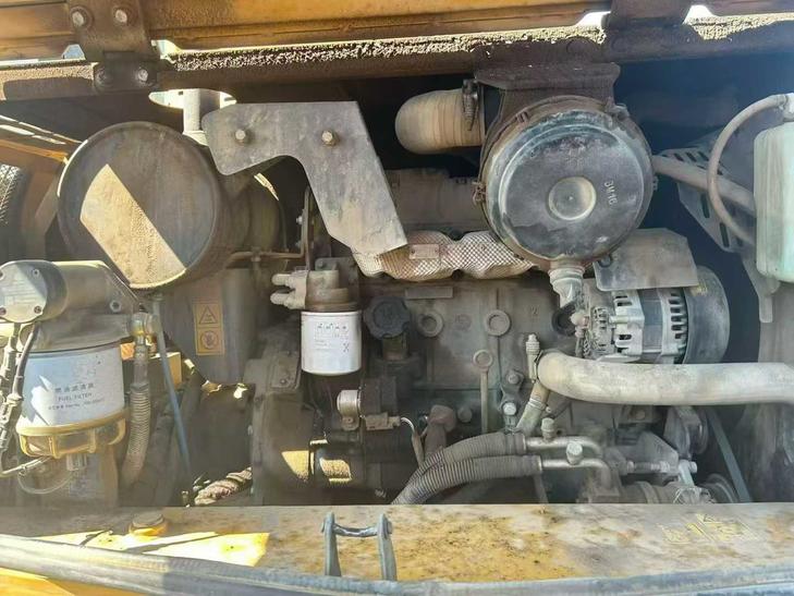 Buy XCMG XE75C Used Excavator / 1