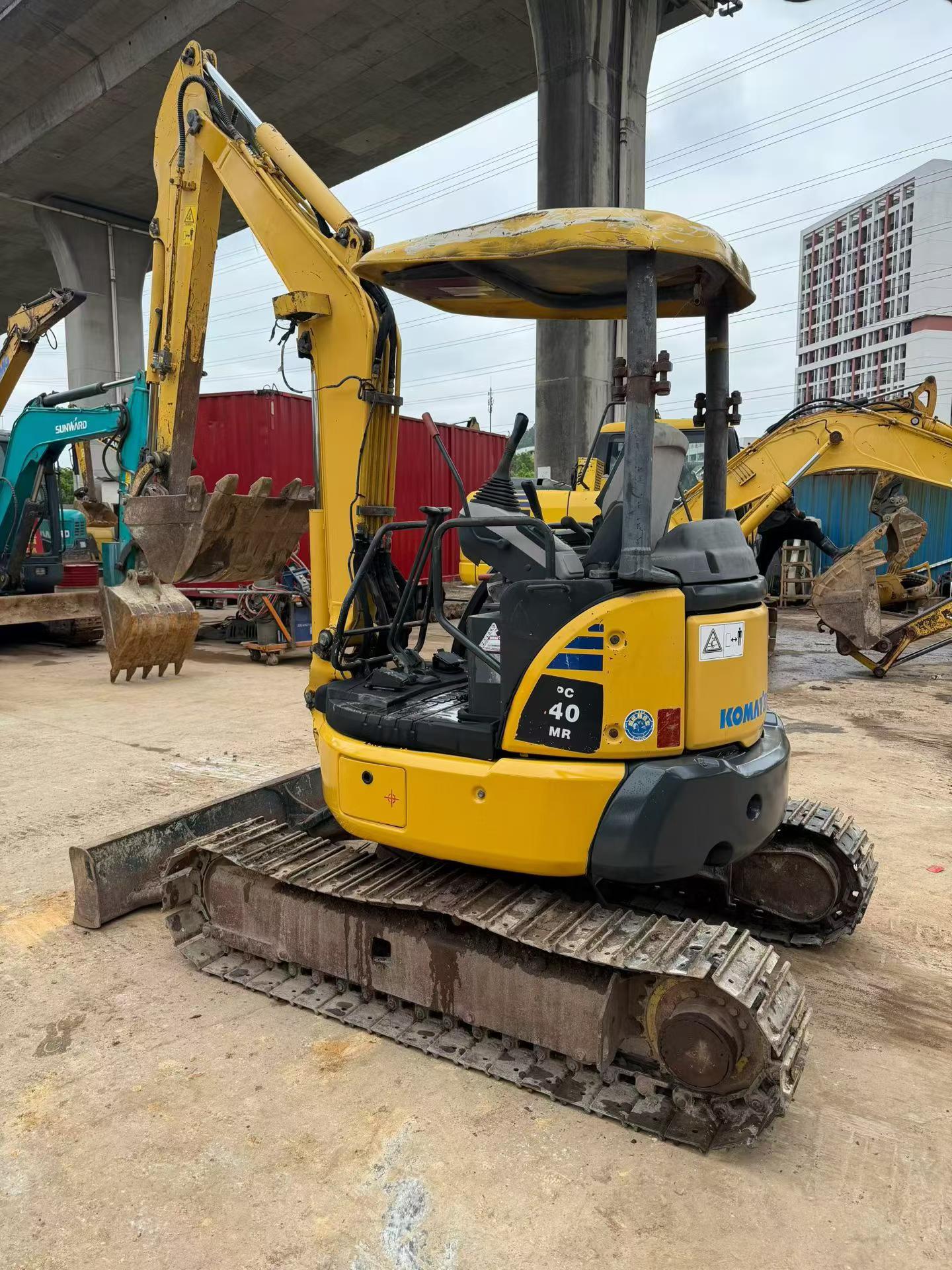 Buy Komatsu PC30-3 Used Excavator / 9 Used Komatsu PC30-3 Excavator 2016 Model / 9