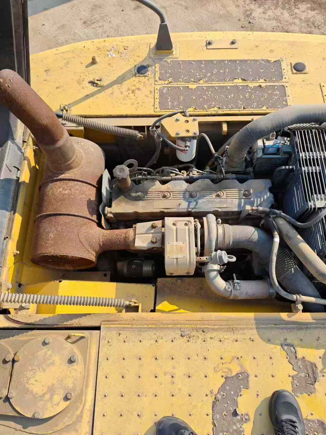 Used Komatsu PC240-6 Excavator 2014 Model / 7