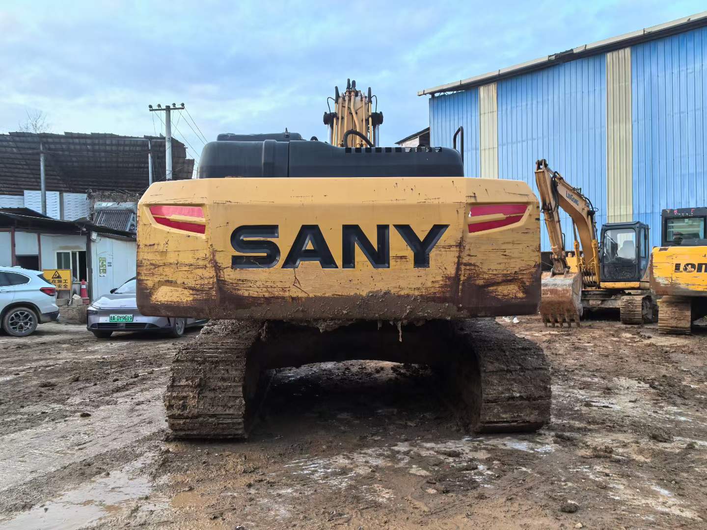 Used Sany SY245H Excavator 2017 Model / 9