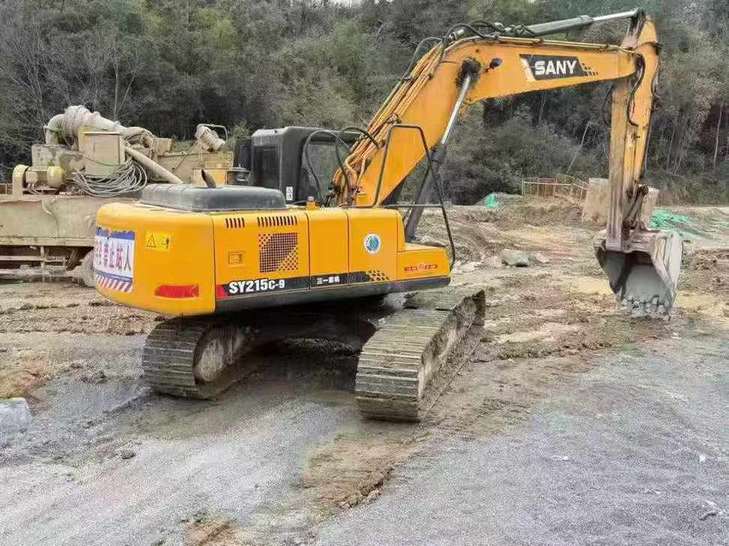 Buy Sany SY215C-8 Used Excavator / 1
