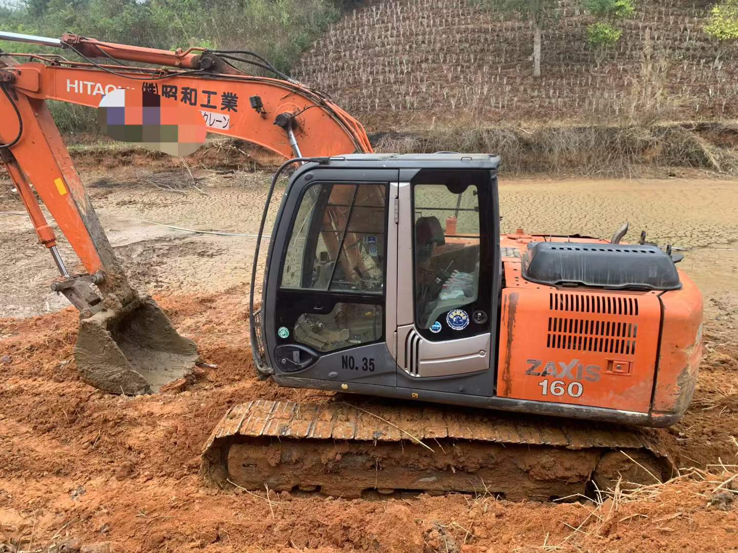 Buy Hitachi EX120-3 Used Excavator / 1