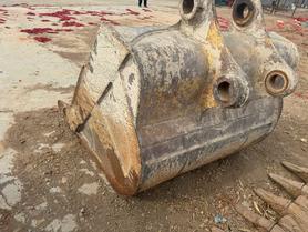 Buy Komatsu PC200-1 Used Excavator / 4 Used Komatsu PC200-1 Excavator 2016 Model / 4