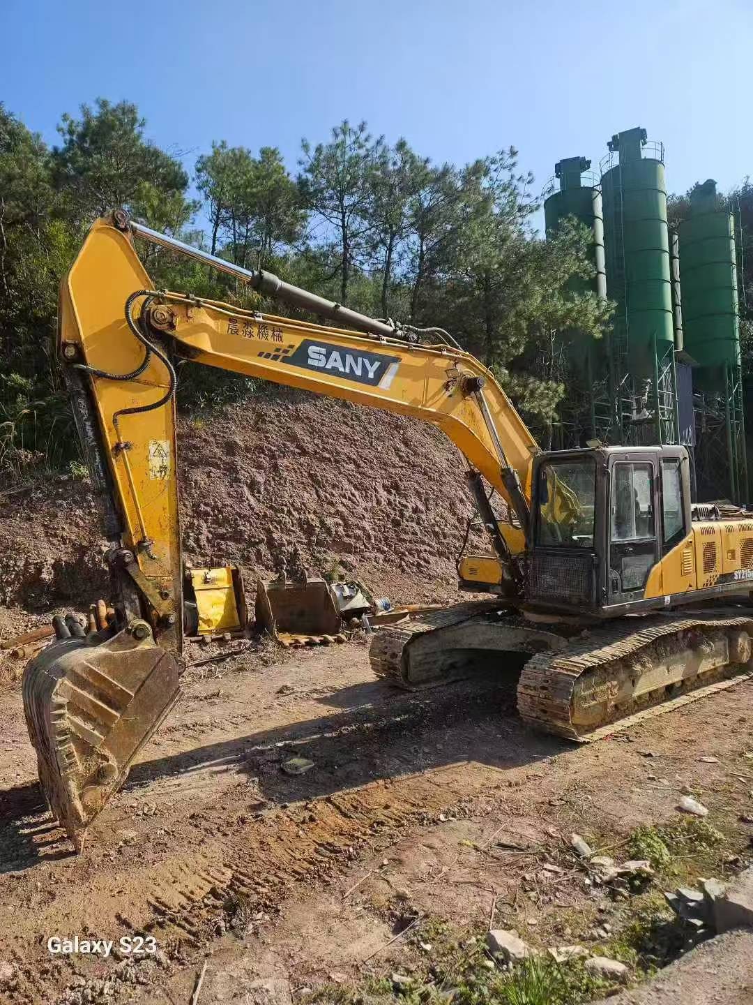 Used Sany SY215C-8 Excavator 2014 Model / 8