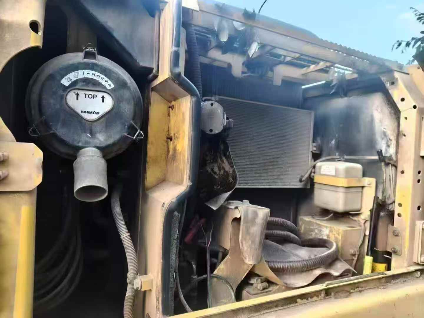 Used Komatsu PC160-6 Excavator 2014 Model / 3