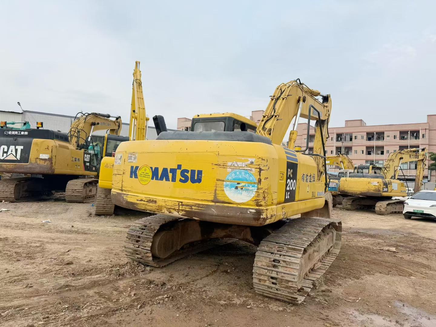 Buy Komatsu PC220-7 Used Excavator / 8 Used Komatsu PC220-7 Excavator 2016 Model / 8