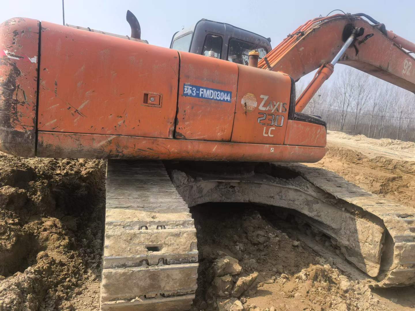 Used Hitachi ZX200-6 Excavator 2016 Model / 4