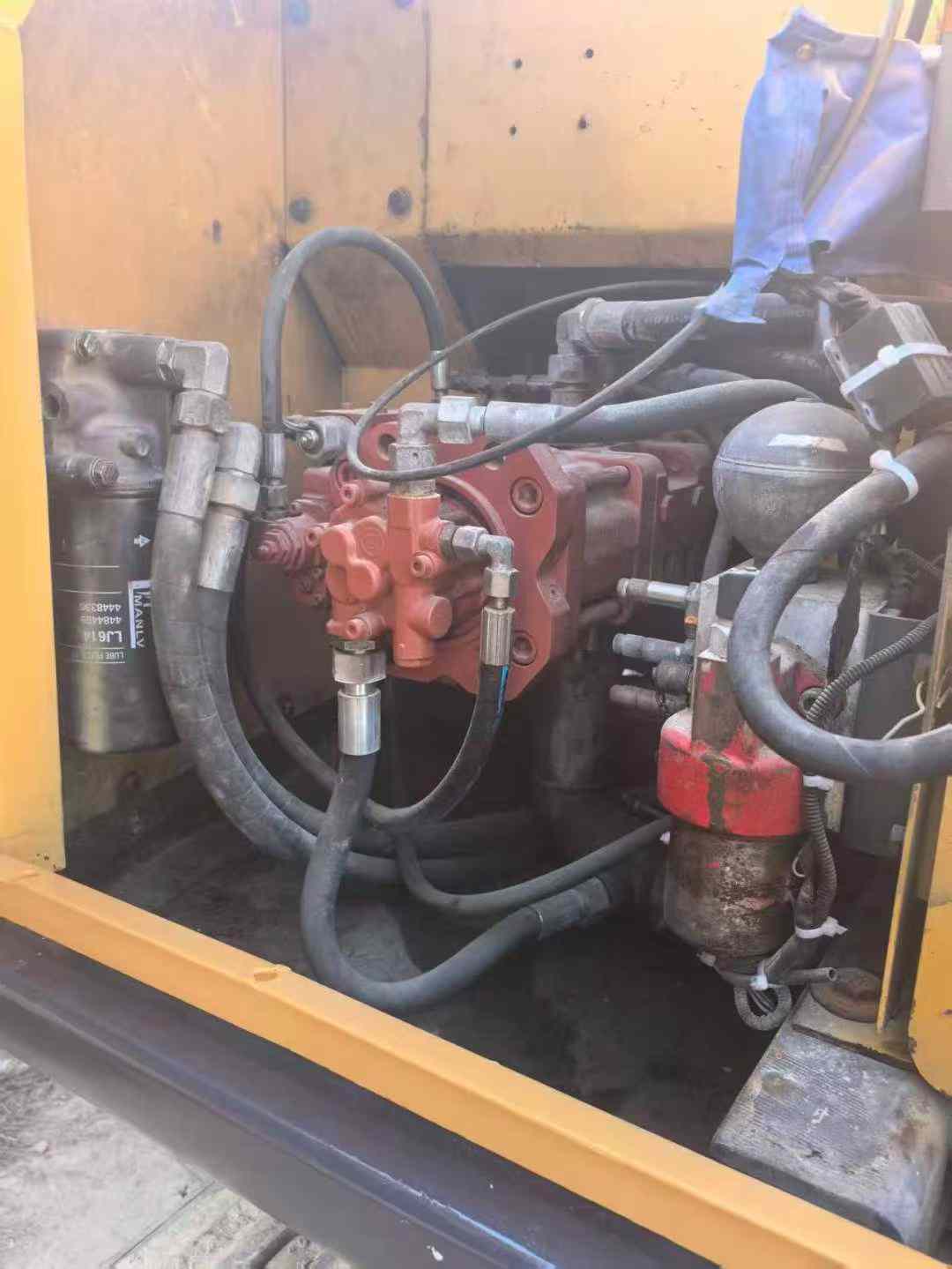 Buy XCMG XE135B Used Excavator / 8 Used XCMG XE135B Excavator 2016 Model / 8