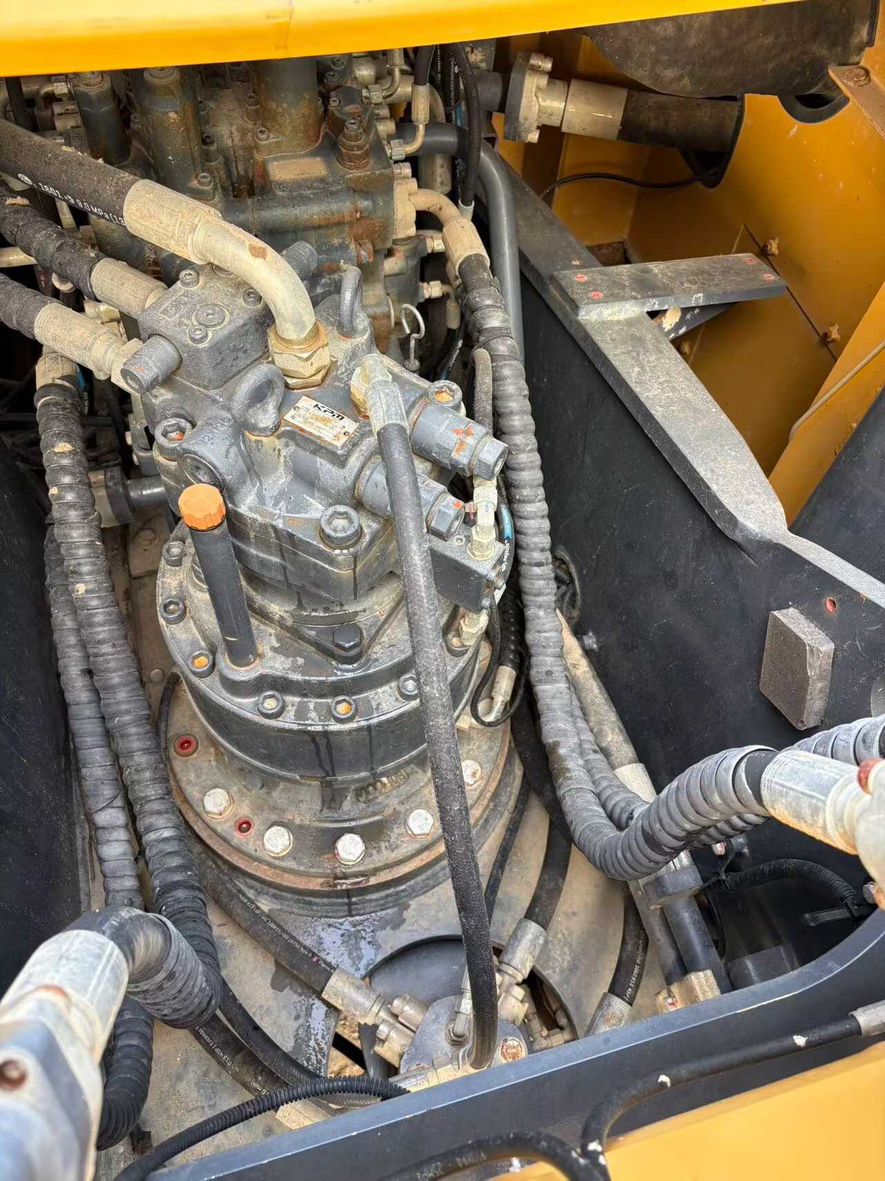 Used XCMG XE200 Excavator 2020 Model / 5